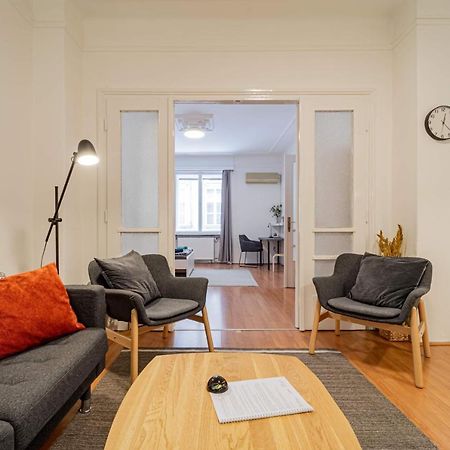 Central&Cozy Balcony!3Bdr 2Bth Budapest Kültér fotó